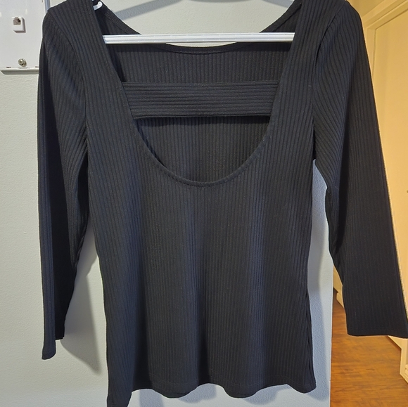 Guess top - Picture 2 of 3